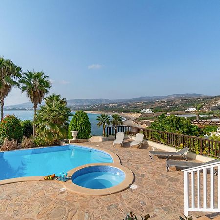 Beach Front Villa Mer Blu By Ezoria Villas Coral Bay Exterior foto