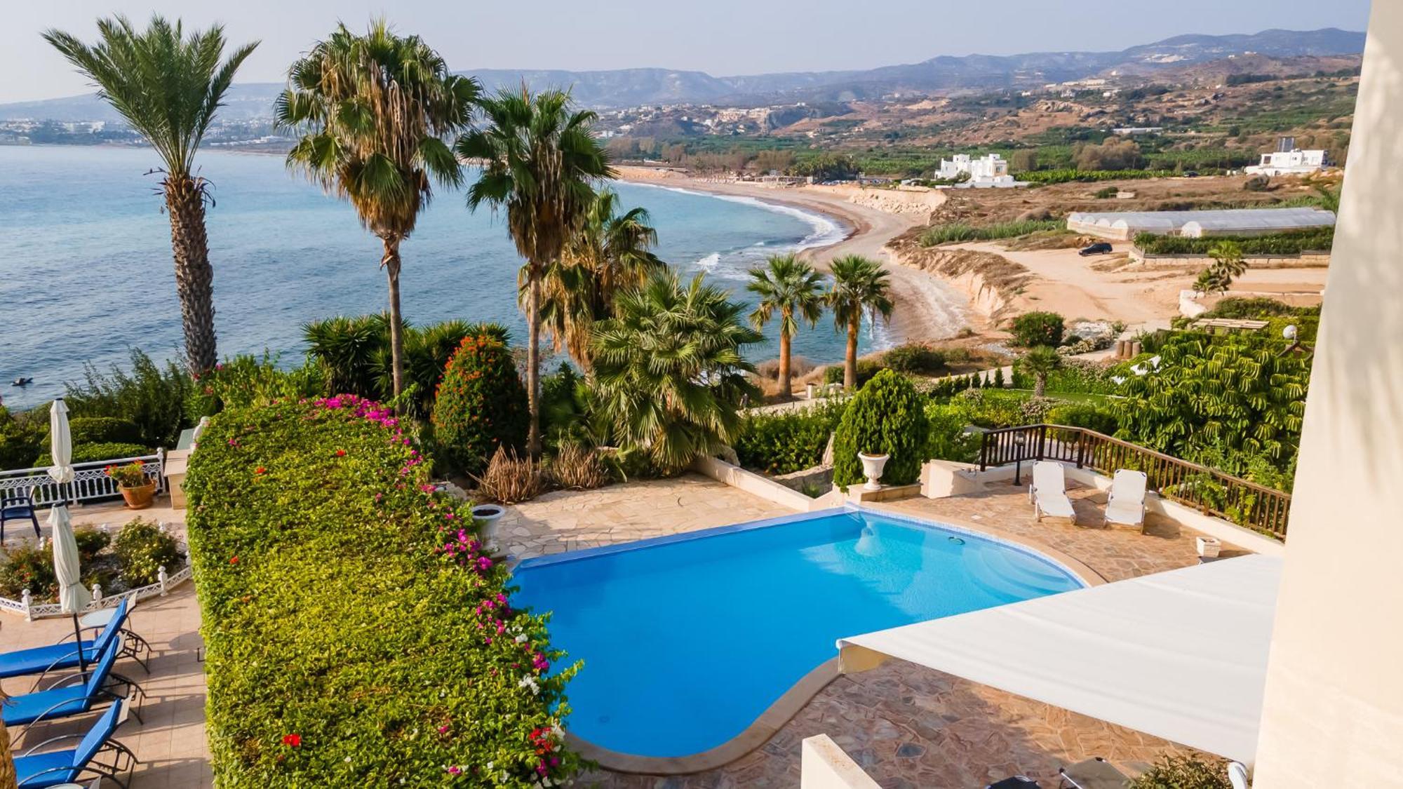 Beach Front Villa Mer Blu By Ezoria Villas Coral Bay Exterior foto